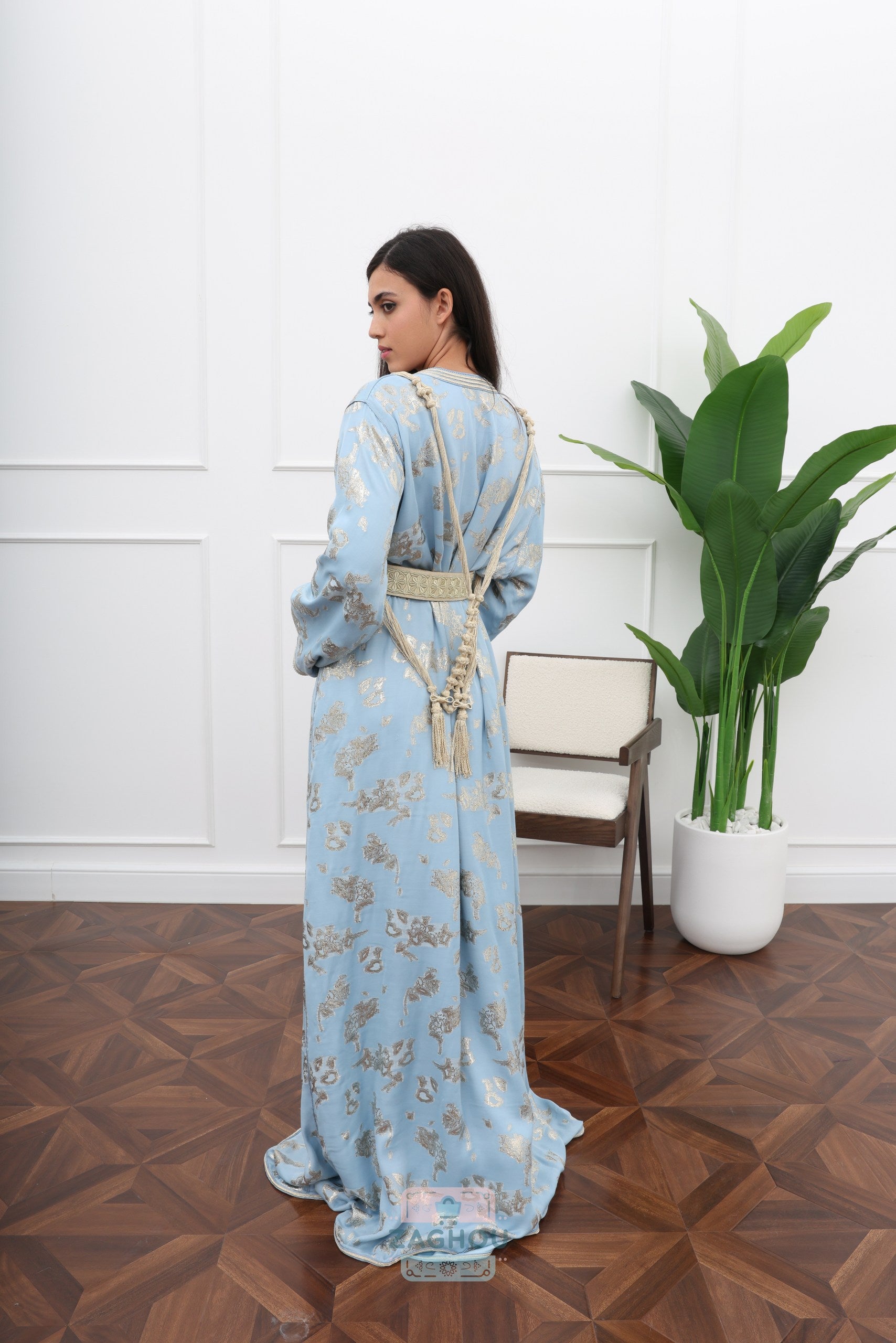  قفطان آيلا من قطعتين