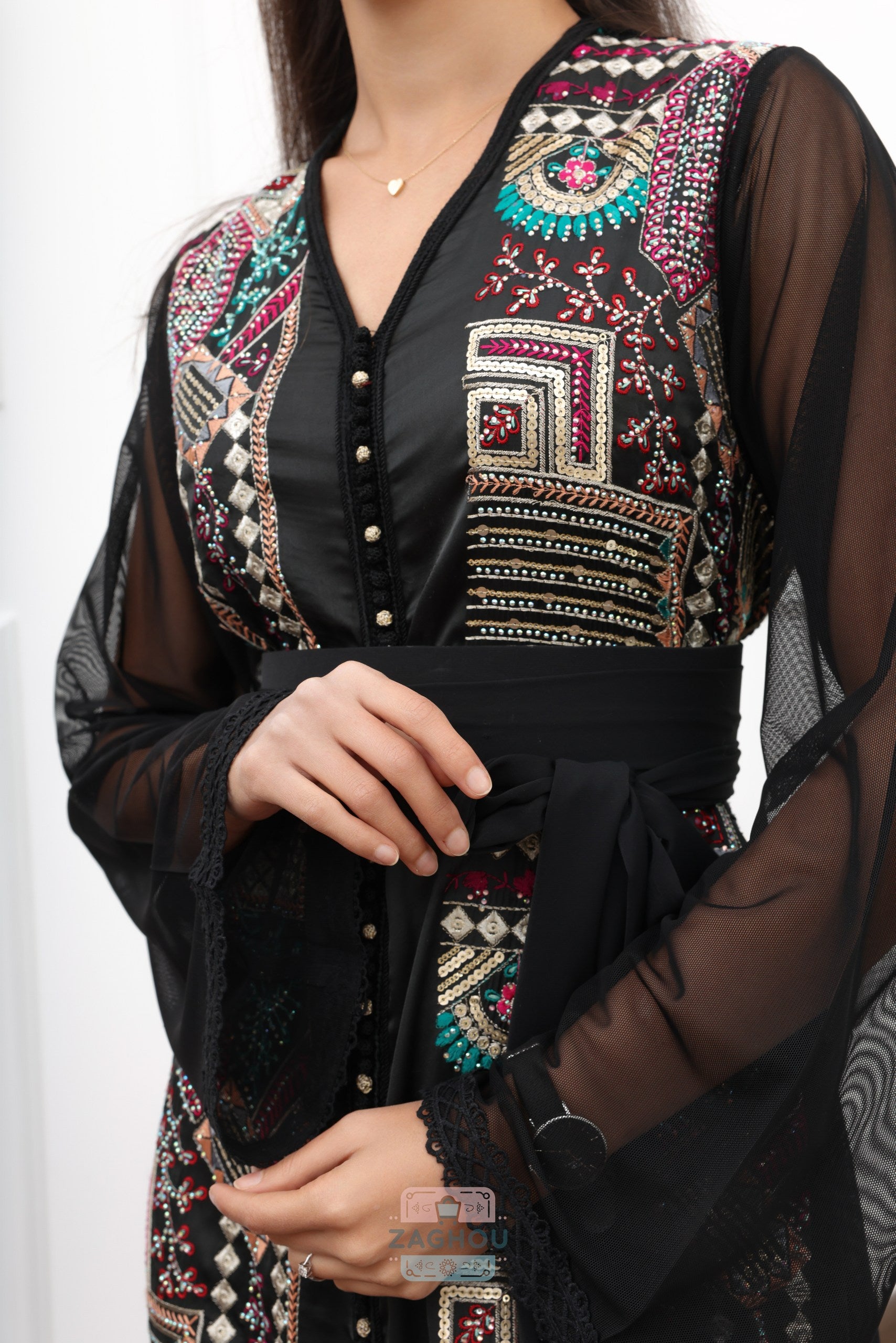 سيلين قفطان