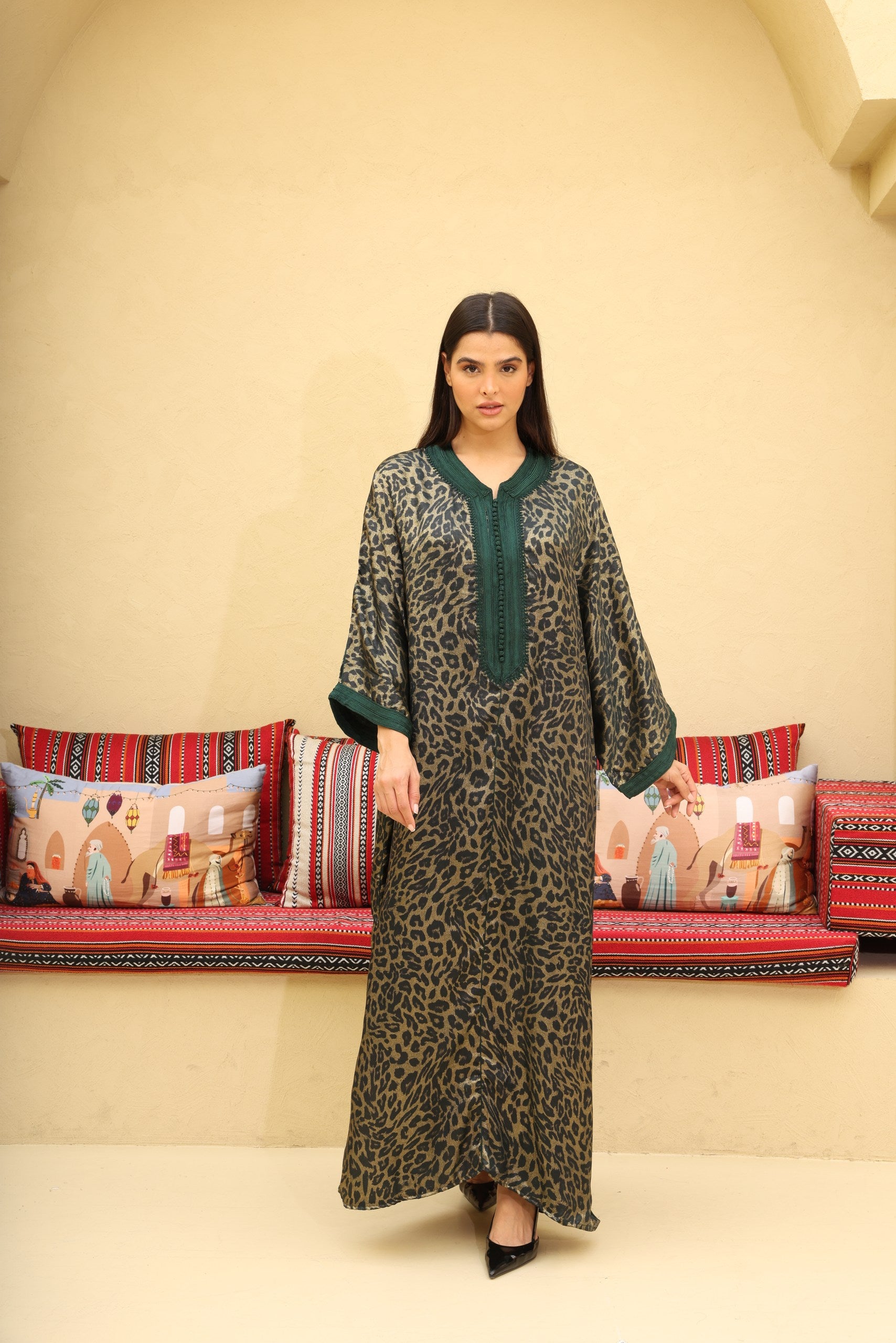 لٌجين قفطان