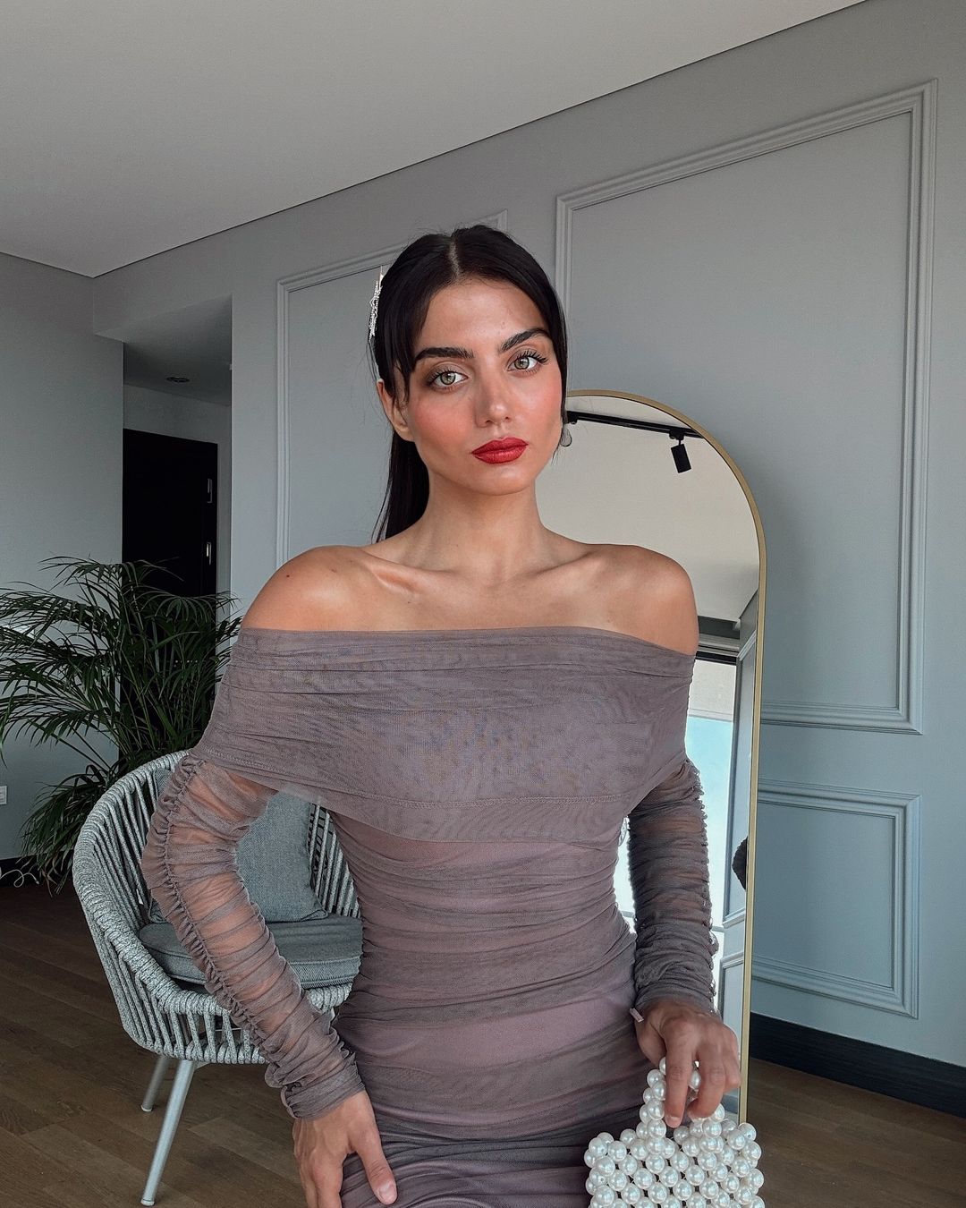 Long Sleeve Slim Fit Midi Pencil Dress
