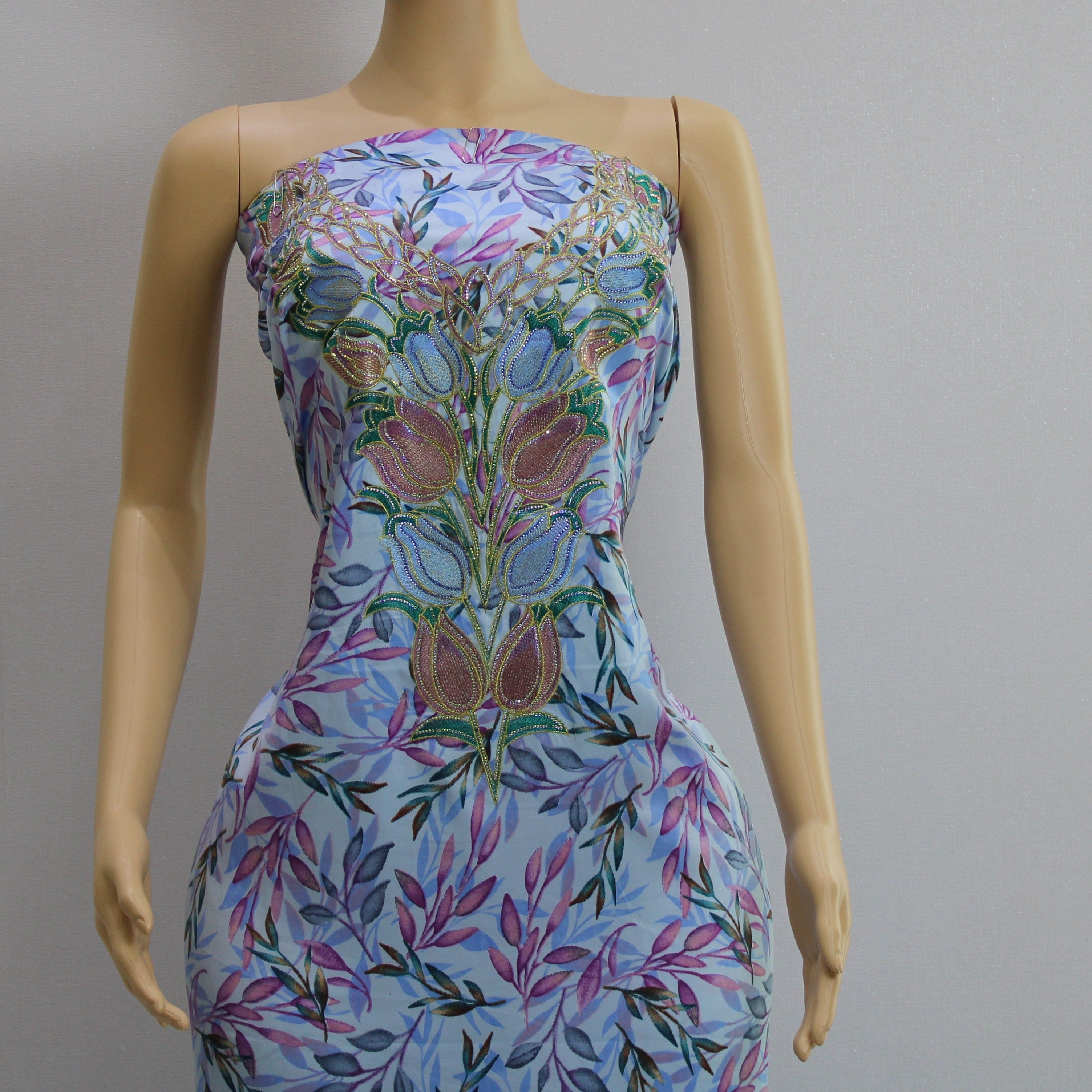 Makhawir - Blue and Pink