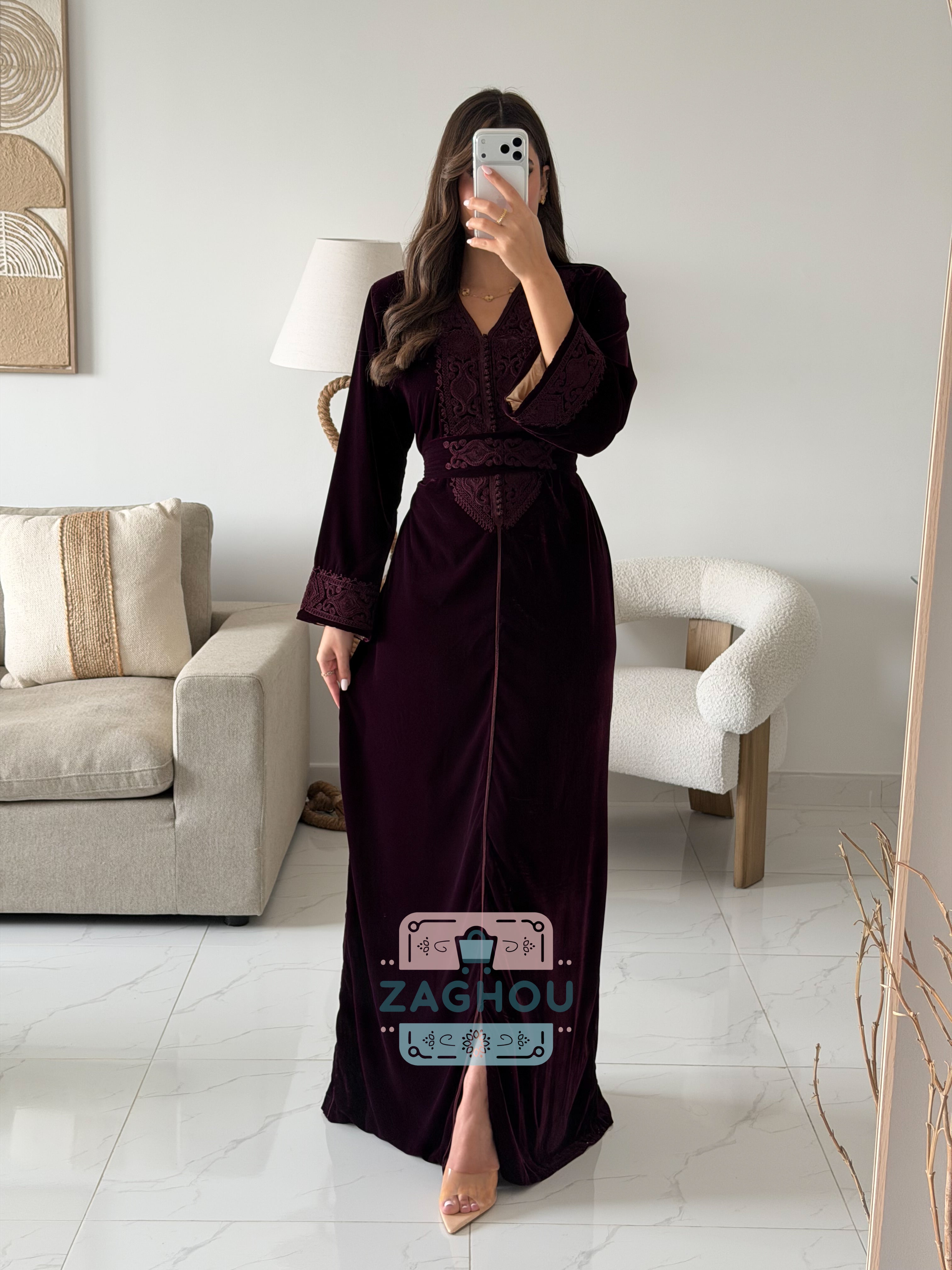 ليليا قفطان