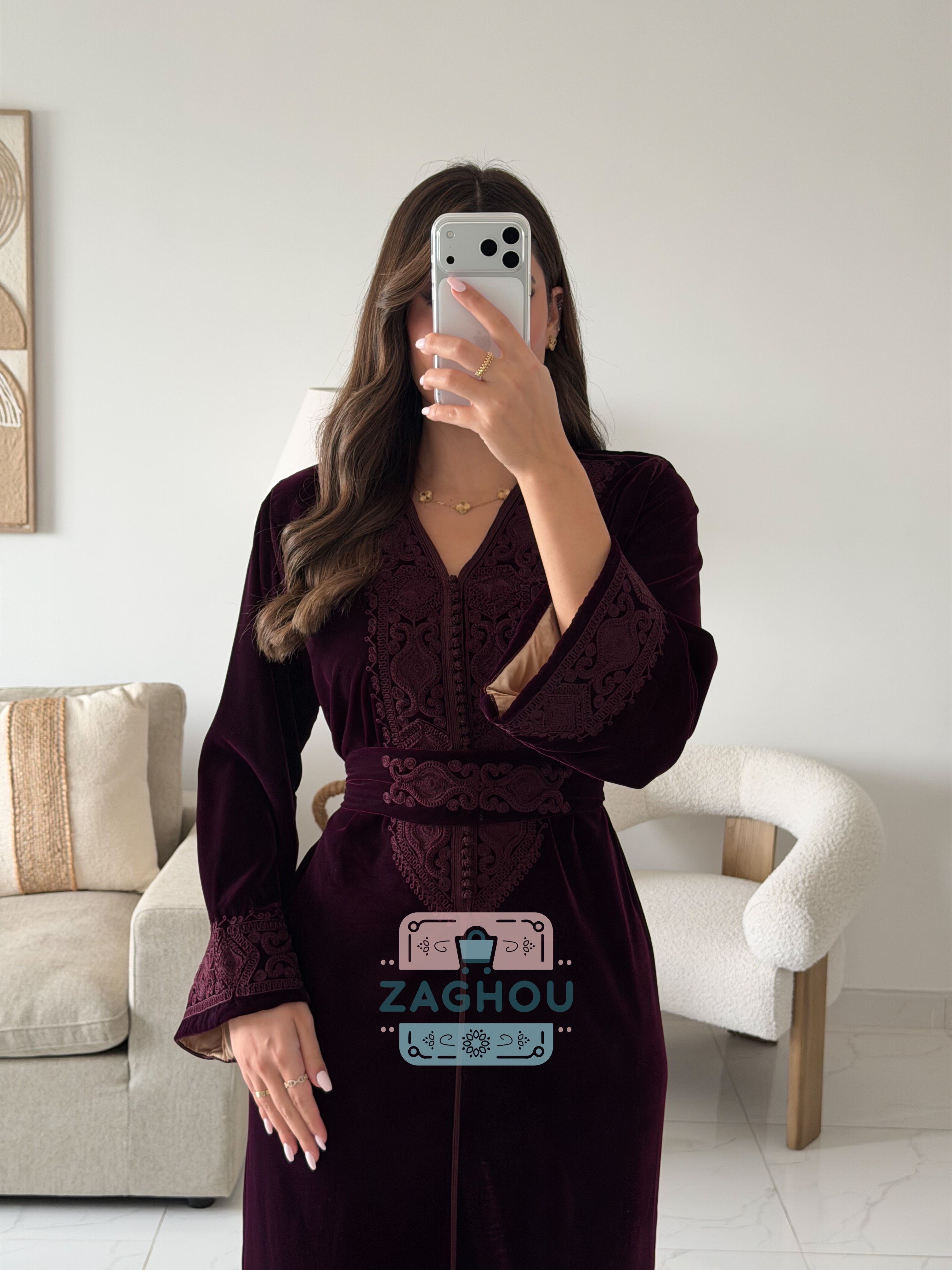 ليليا قفطان