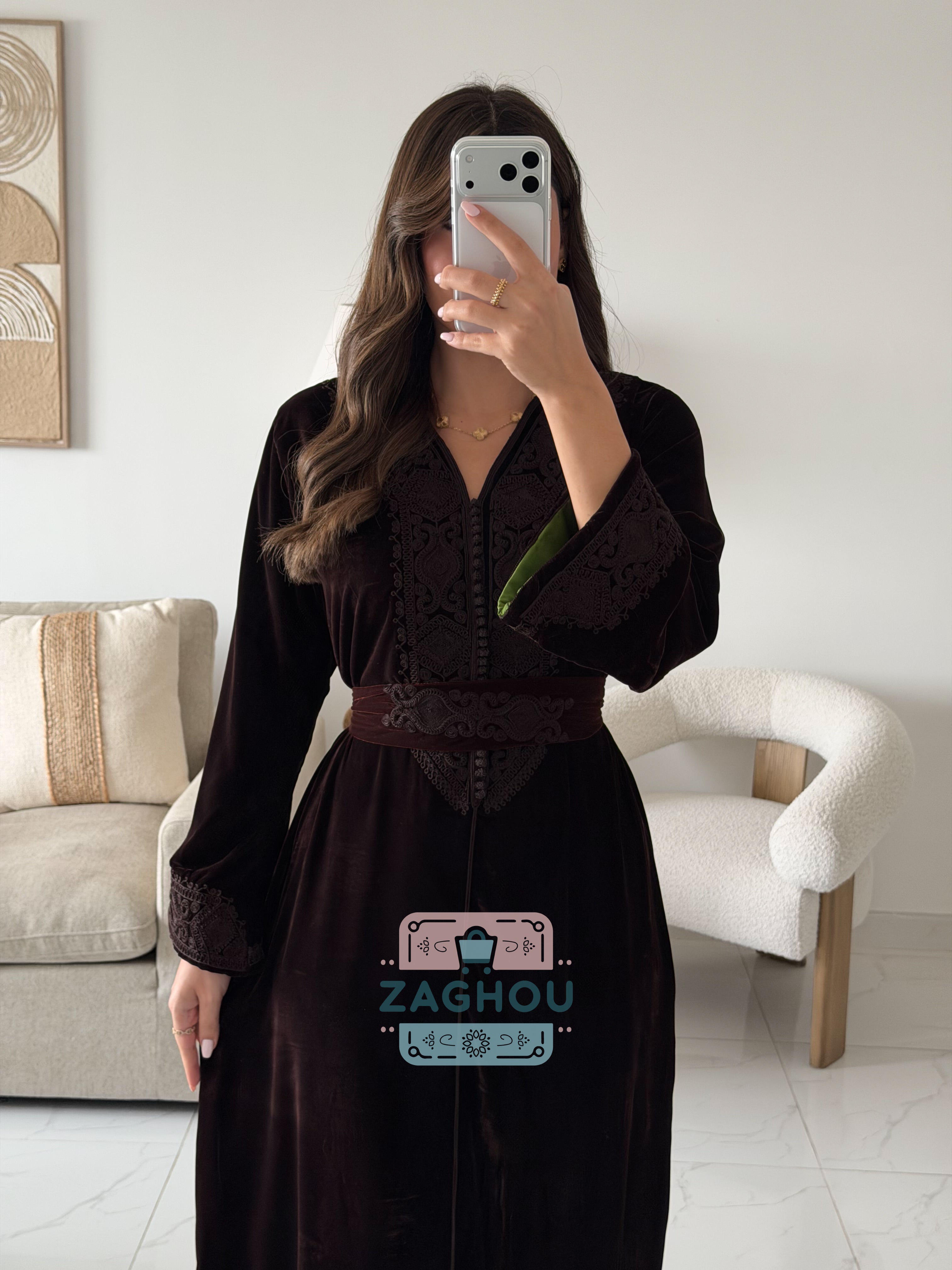 ليليا قفطان