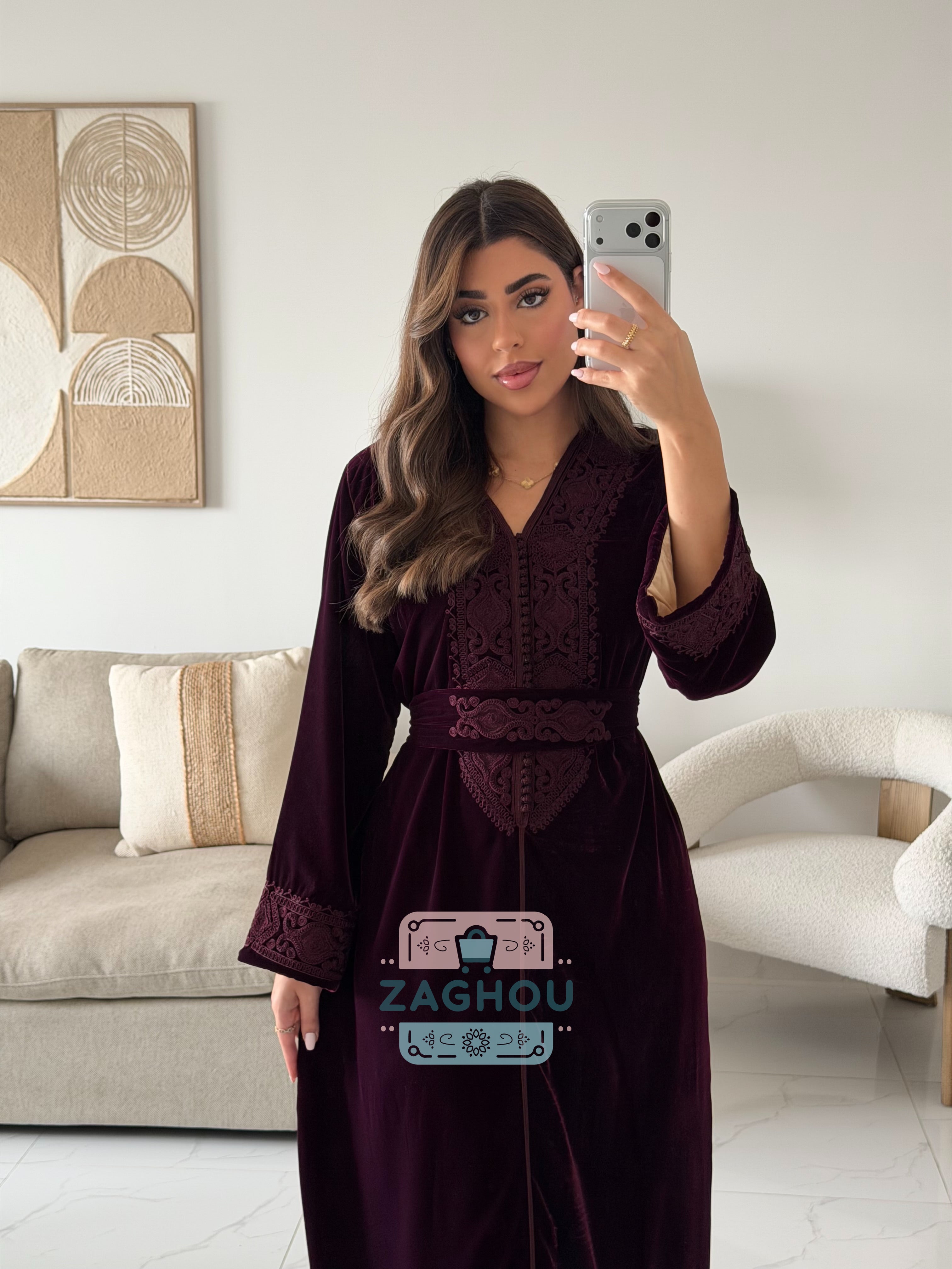 ليليا قفطان