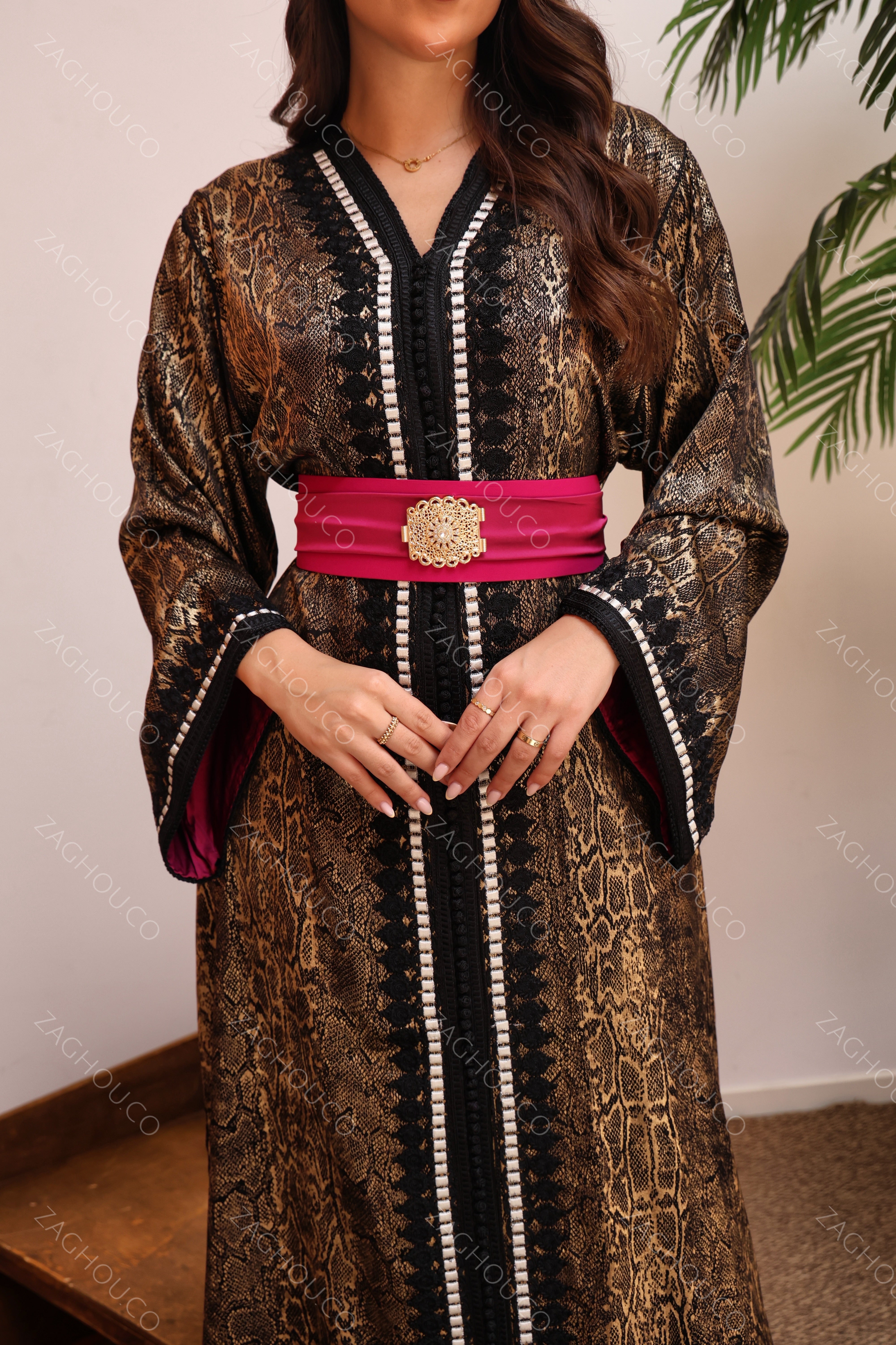 AISHA KAFTAN