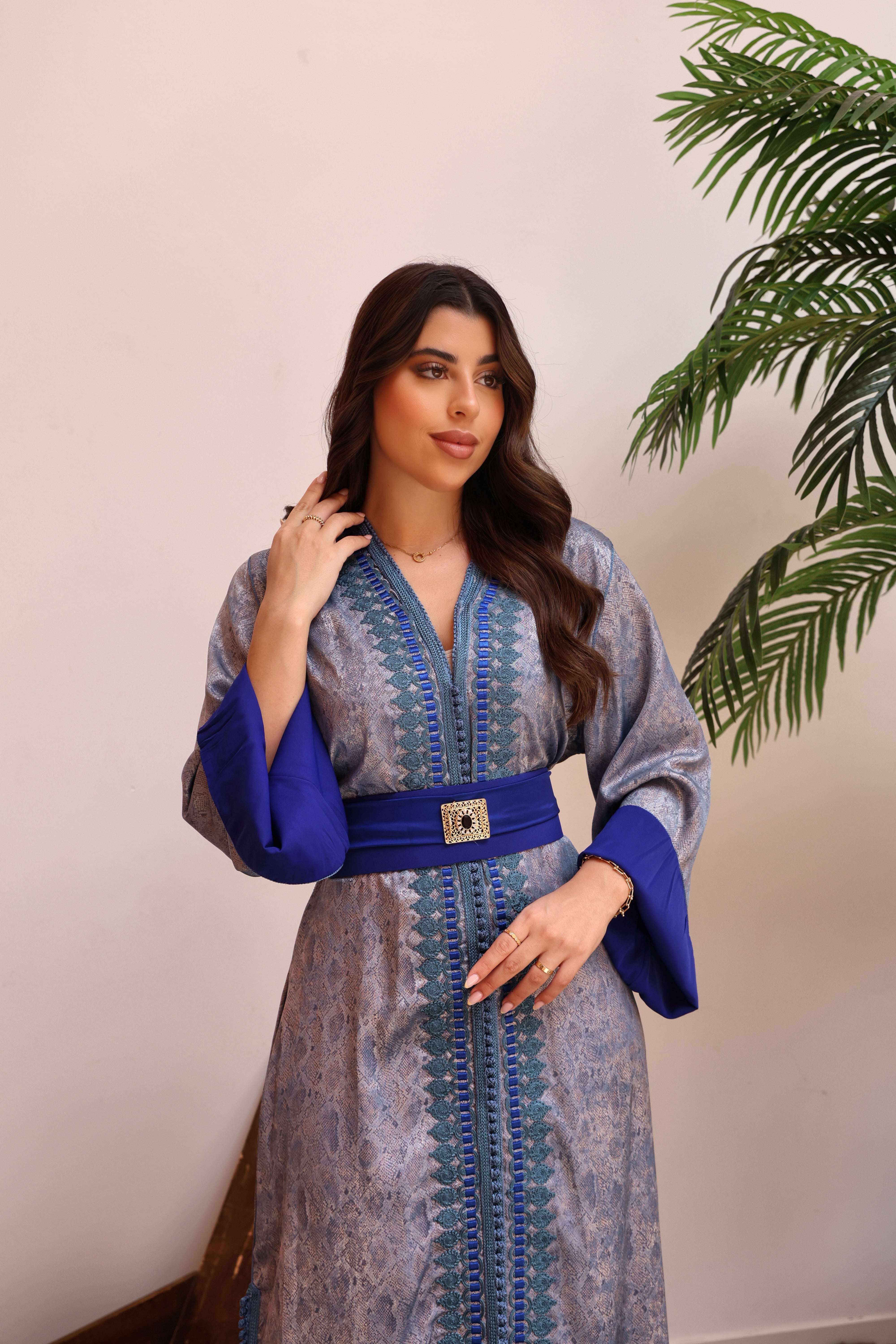 عائشة قفطان 
