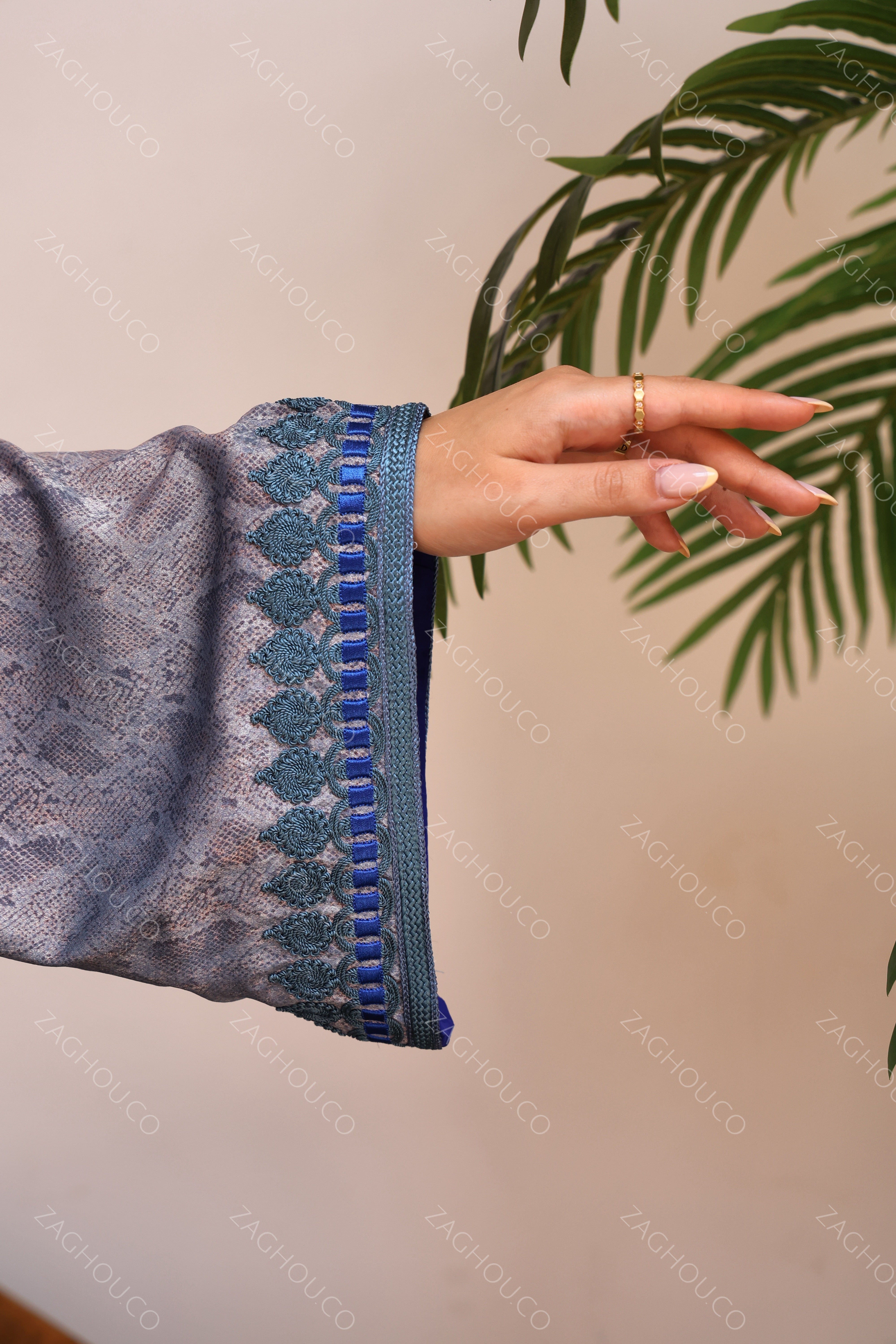 AISHA KAFTAN