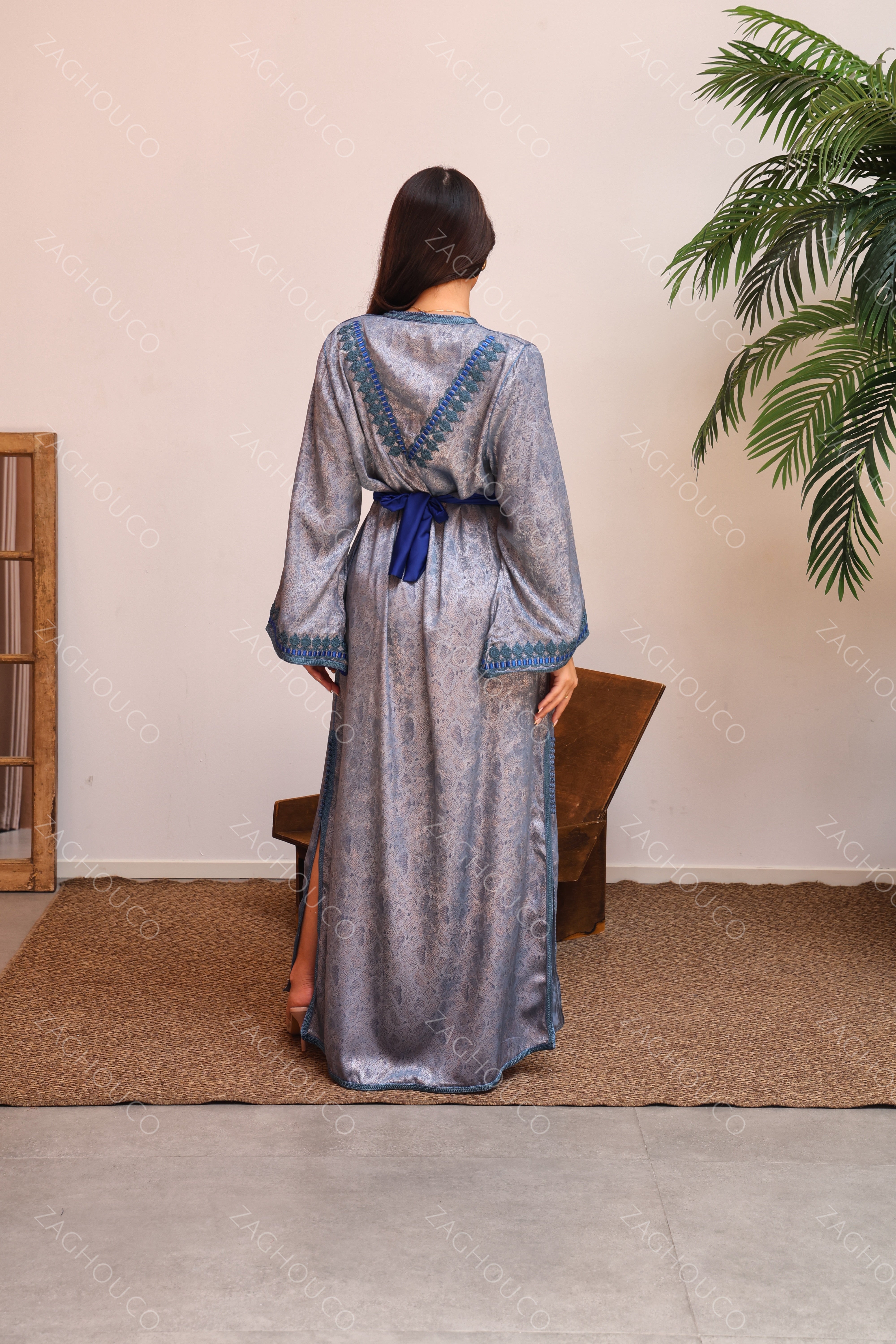 AISHA KAFTAN
