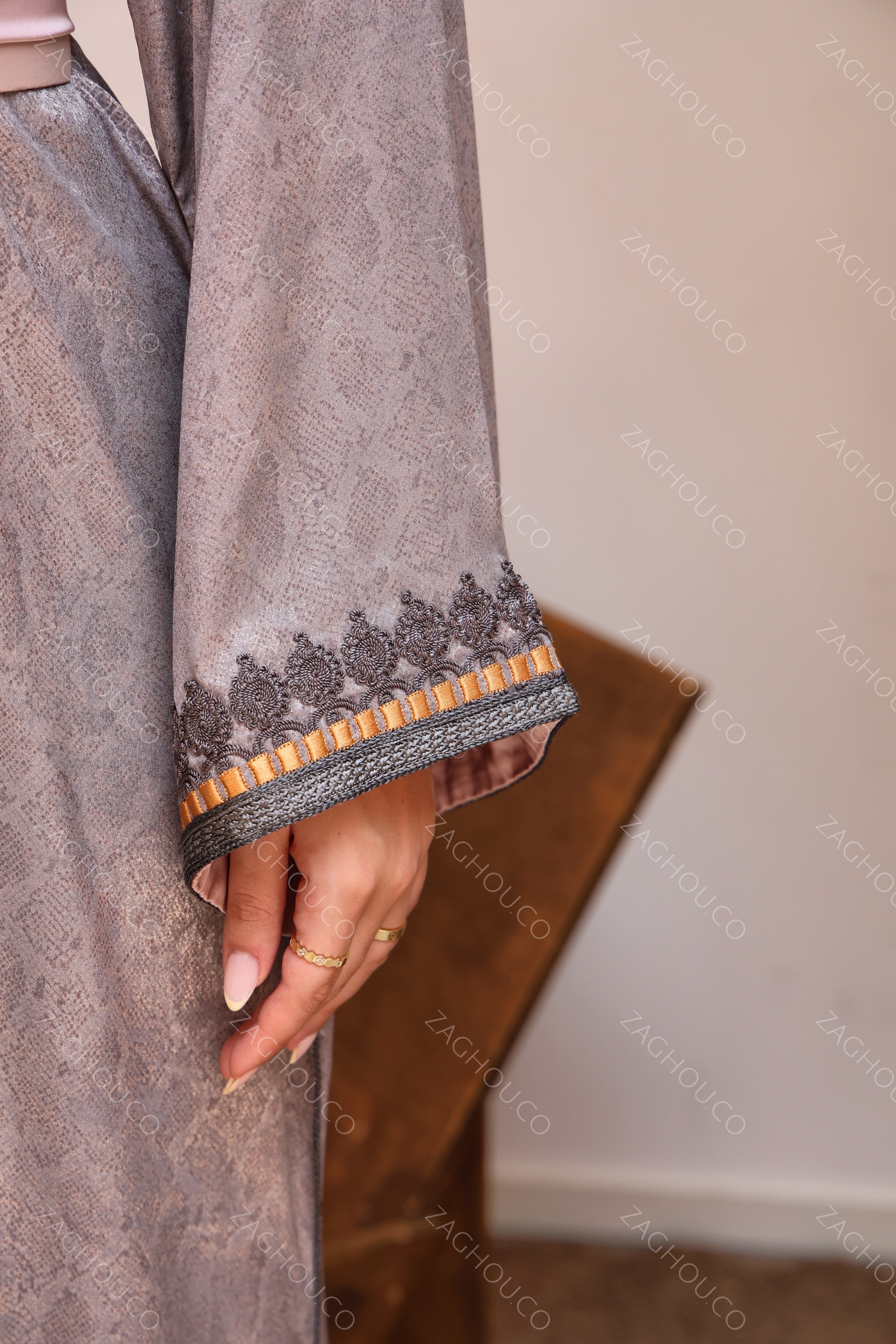 AISHA KAFTAN