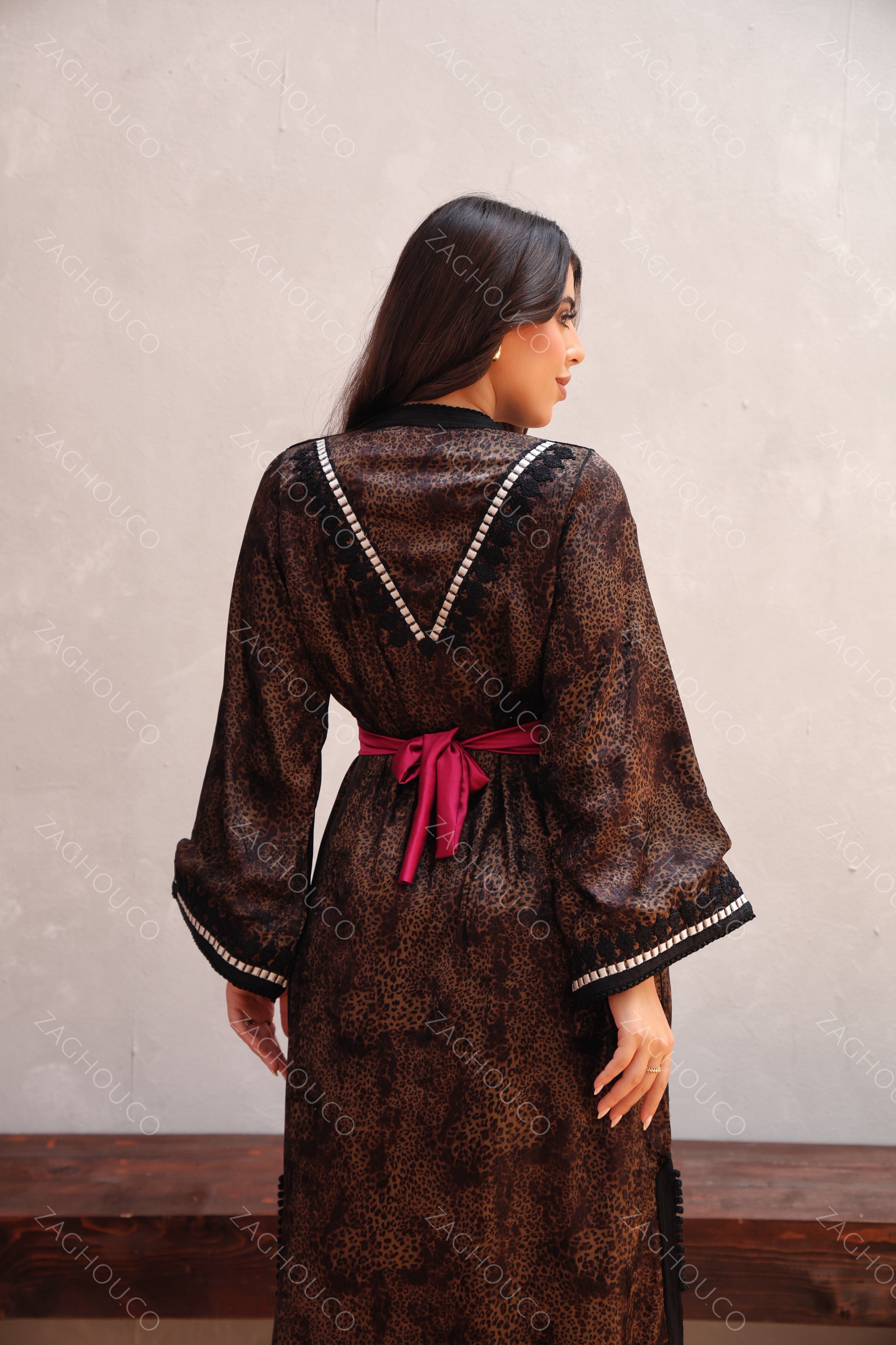 AISHA KAFTAN