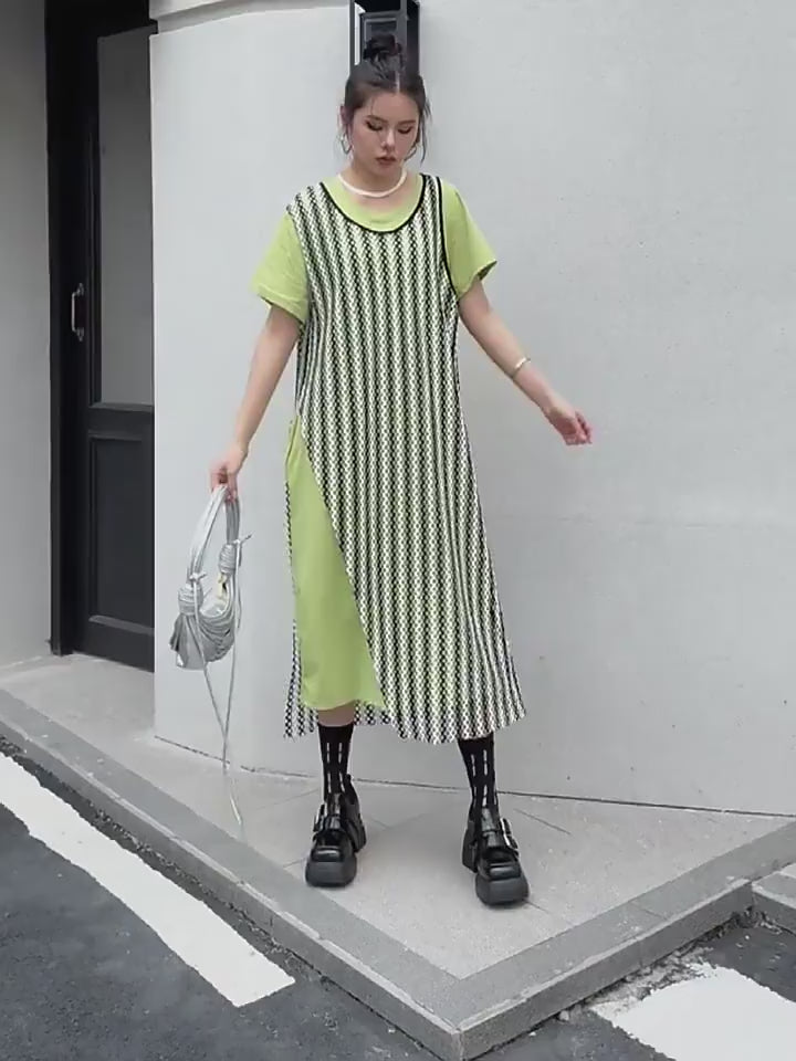 Crew Neck Contrast Midi Dress